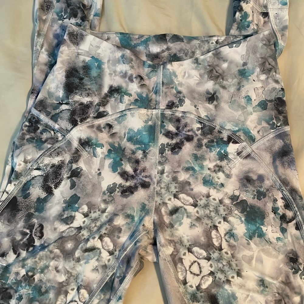 Lululemon align leggings